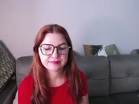 Snapshot of MartinePrettyFeet chatting on 11-05-25, 07:11 MartinePrettyFeet online show from 11-05-25, 07:11