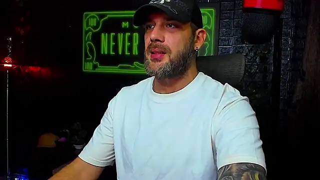 LexXHardy online show from 09-24-25, 05:41