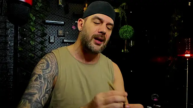 LexXHardy online show from 03-31-26, 10:50