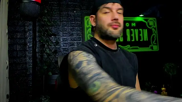 LexXHardy online show from 02-19-26, 06:38