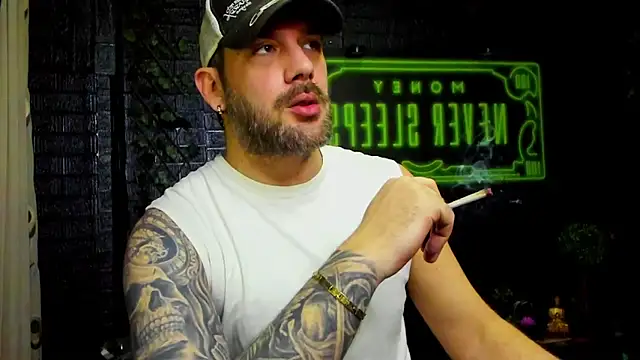 LexXHardy online show from 02-17-26, 04:37