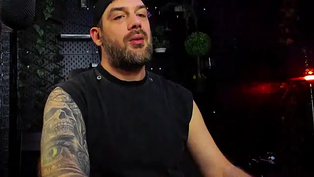 LexXHardy online show from 04-18-26, 04:31