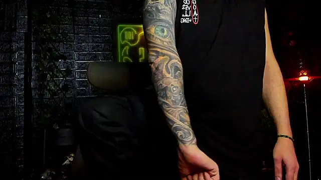 LexXHardy online show from 02-11-26, 06:52