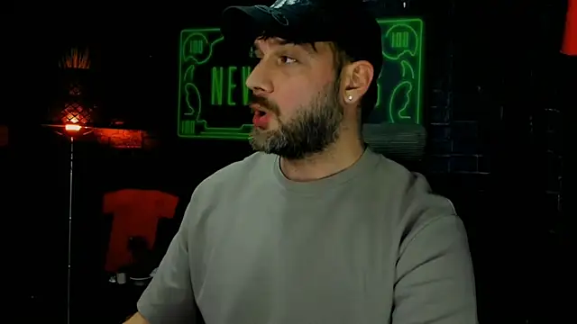 LexXHardy online show from 03-22-25, 04:37