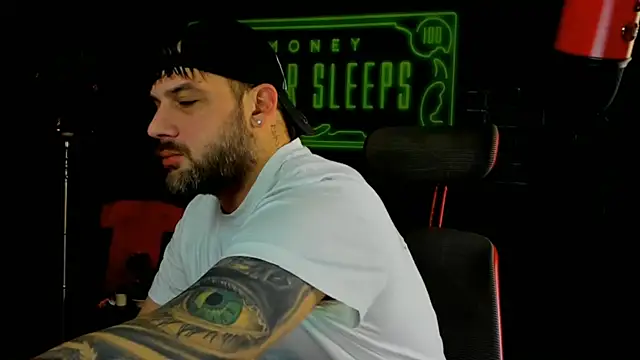 LexXHardy online show from 03-21-25, 06:05