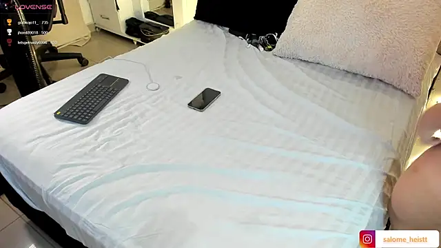 salome heist1 online show from 03-11-25, 06:41