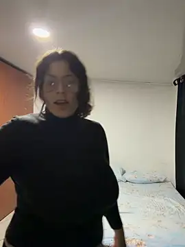 TuWaifuVirtual1 online show from 03-27-26, 11:49