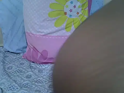 Melia0 online show from 03-15-26, 09:38