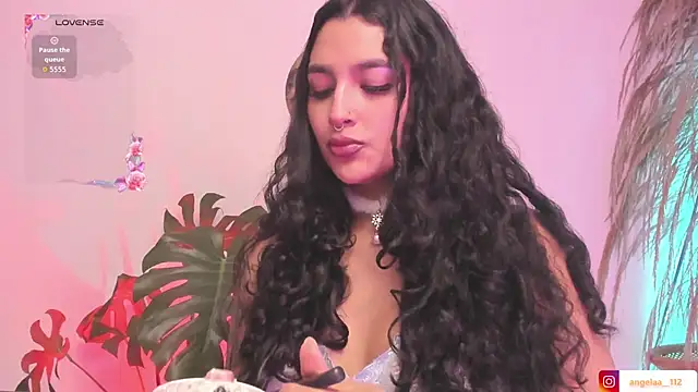 Anngel 1 online show from 11-29-25, 04:51