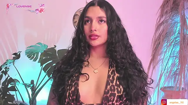 Anngel 1 online show from 10-21-25, 07:46