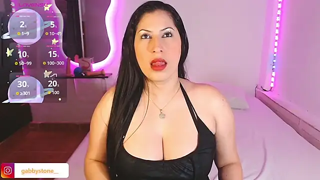 Gabby stone  online show from 09-12-25, 11:37