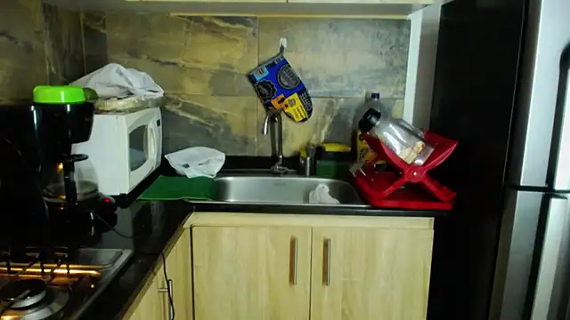 michacosio online show from 10-24-25, 12:20