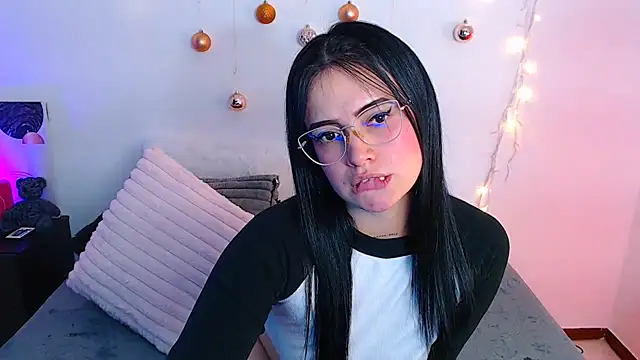 Isa Maiden1 online show from 01-08-26, 04:46