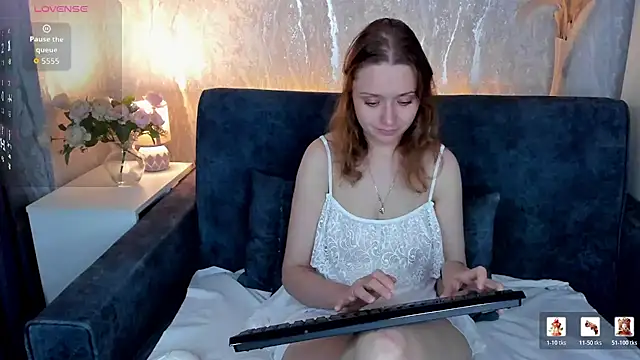Linda Bryant online show from 07-14-26, 02:05