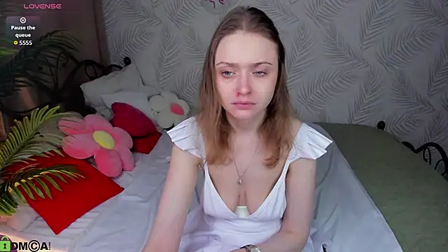 Linda Bryant online show from 03-23-26, 01:06