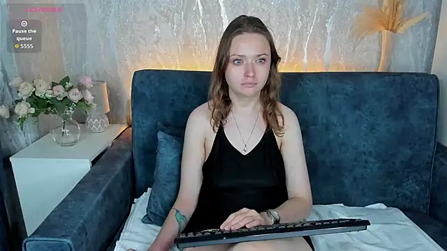 Linda Bryant online show from 07-07-26, 06:47