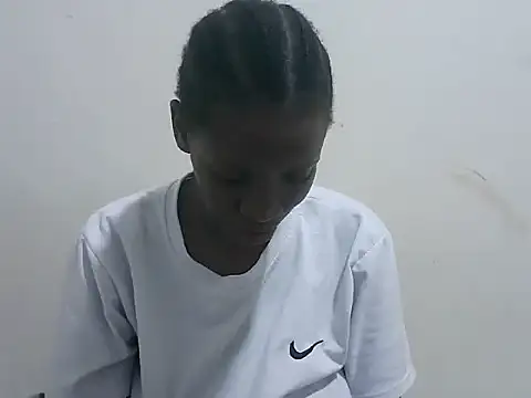 prettybeee online show from 04-08-26, 09:16