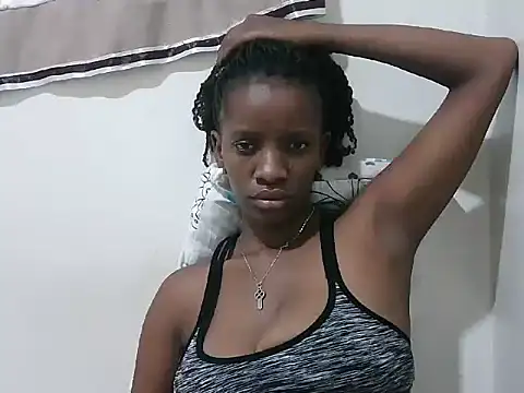 prettybeee online show from 10-25-25, 07:36