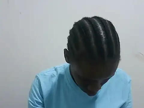 prettybeee online show from 12-18-25, 10:13