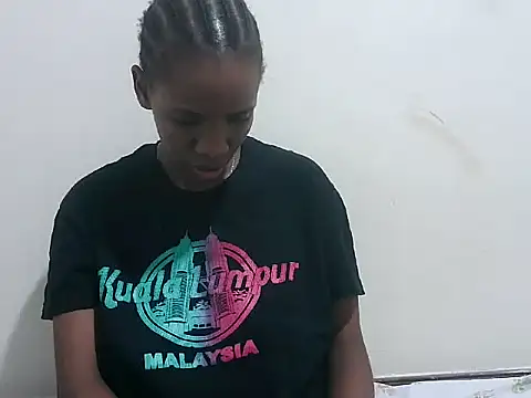 prettybeee online show from 12-15-25, 11:10