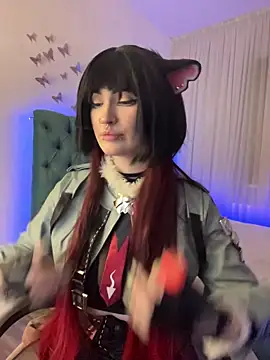  Chlo  e online show from 10-31-25, 10:38