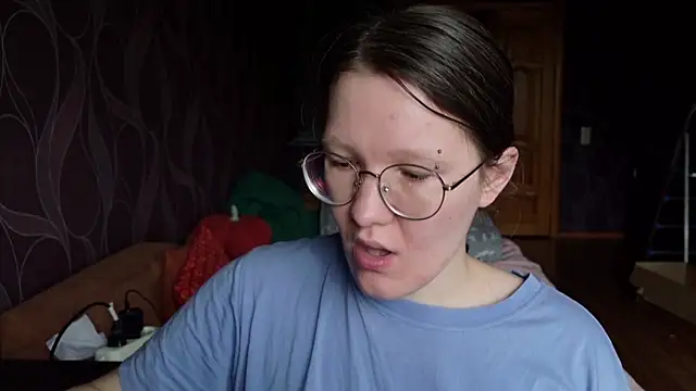 MiriamOr online show from 10-27-25, 08:04