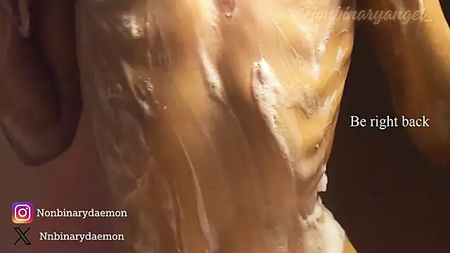 Nonbinaryangel  online show from 02-23-25, 12:51