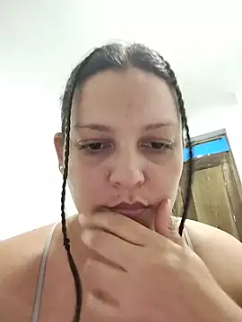 Mia Hampton online show from 07-23-26, 08:05