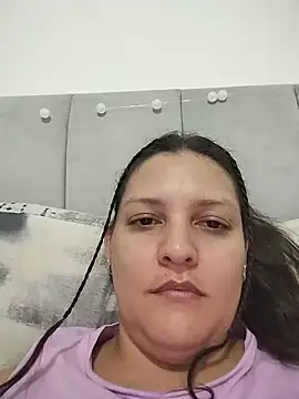 Mia Hampton online show from 07-22-26, 03:30