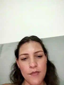 Mia Hampton online show from 03-13-25, 12:27