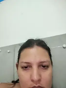 Mia Hampton online show from 07-25-26, 10:16