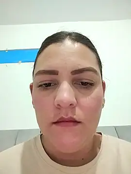 Mia Hampton online show from 06-27-26, 03:51