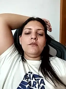 Mia Hampton online show from 09-21-25, 03:11