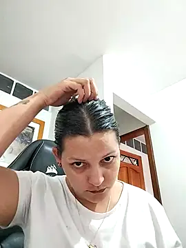 Mia Hampton online show from 02-17-26, 09:12