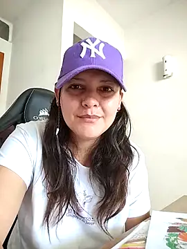 Mia Hampton online show from 03-28-26, 04:52