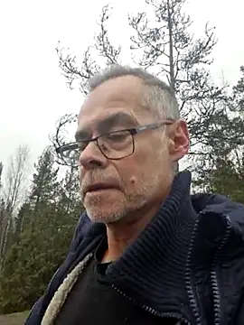 Snapshot of DarrenSullivanSlut chatting on 03-03-25, 08:41 DarrenSullivanSlut online show from 03-03-25, 08:41