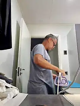 Snapshot of DarrenSullivanSlut chatting on 01-27-25, 09:34 DarrenSullivanSlut online show from 01-27-25, 09:34