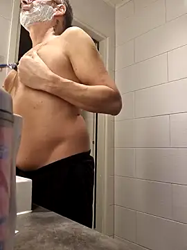 Snapshot of DarrenSullivanSlut chatting on 12-09-24, 07:17 DarrenSullivanSlut online show from 12-09-24, 07:17