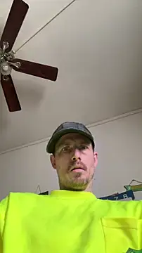 Snapshot of KBONE36 chatting on 03-30-26, 12:28 KBONE36 online show from 03-30-26, 12:28
