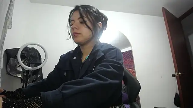 Yourmadame P online show from 02-17-26, 03:48