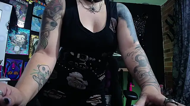 Yourmadame P online show from 02-07-25, 08:10