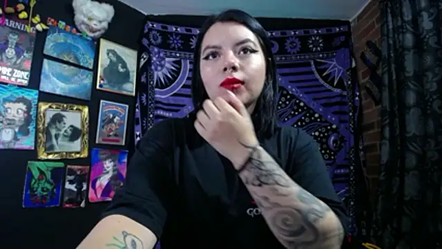 Yourmadame P online show from 11-06-25, 12:25