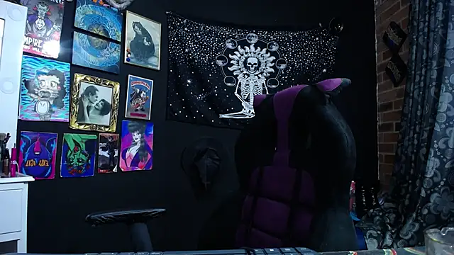 Yourmadame P online show from 03-03-25, 10:42