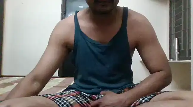Snapshot of hydhunk29 chatting on 01-06-25, 05:27 hydhunk29 online show from 01-06-25, 05:27