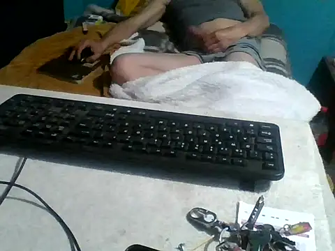 malekon76 online show from 11-16-25, 10:31