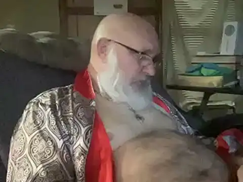 Snapshot of 44jon44 chatting on 12-22-24, 11:31 44jon44 online show from 12-22-24, 11:31