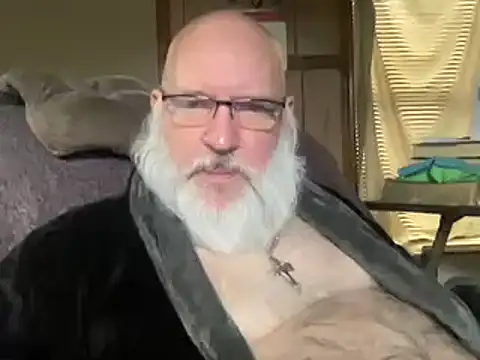 Snapshot of 44jon44 chatting on 12-22-24, 08:25 44jon44 online show from 12-22-24, 08:25