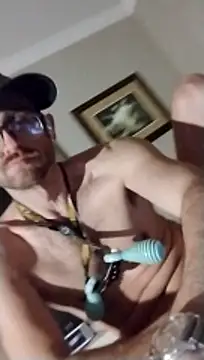 MaxSpadeErotica online show from 04-03-26, 10:11