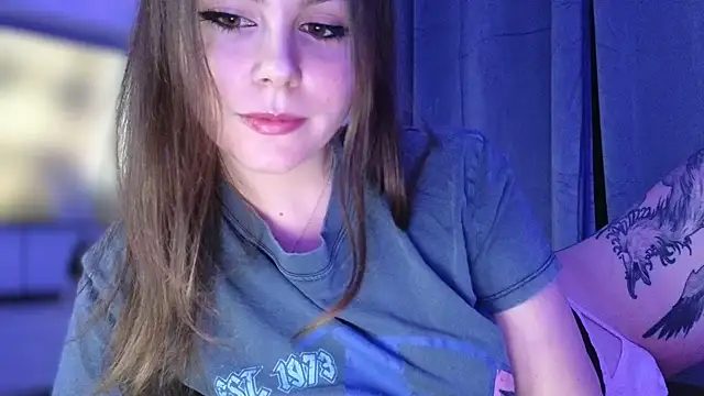Snapshot of Durghetta chatting on 01-23-25, 11:15 Durghetta online show from 01-23-25, 11:15