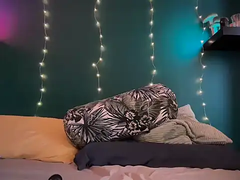 Snapshot of MistyParadiso chatting on 12-03-24, 10:01 MistyParadiso online show from 12-03-24, 10:01